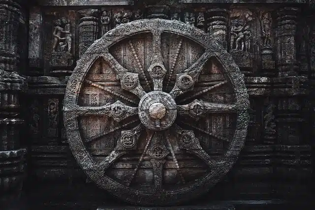 konark sun temple chariot